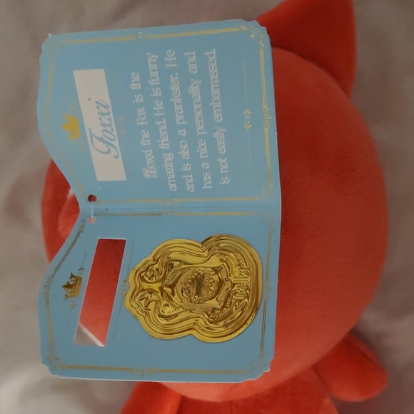 Fox Plushie - Picture 4 of 4